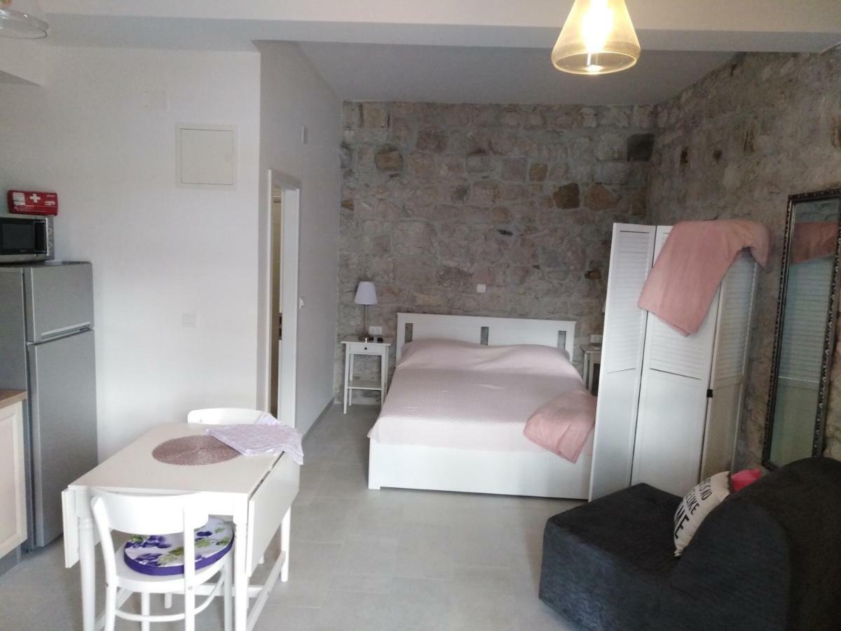 Apartment Iris Драшнице Экстерьер фото
